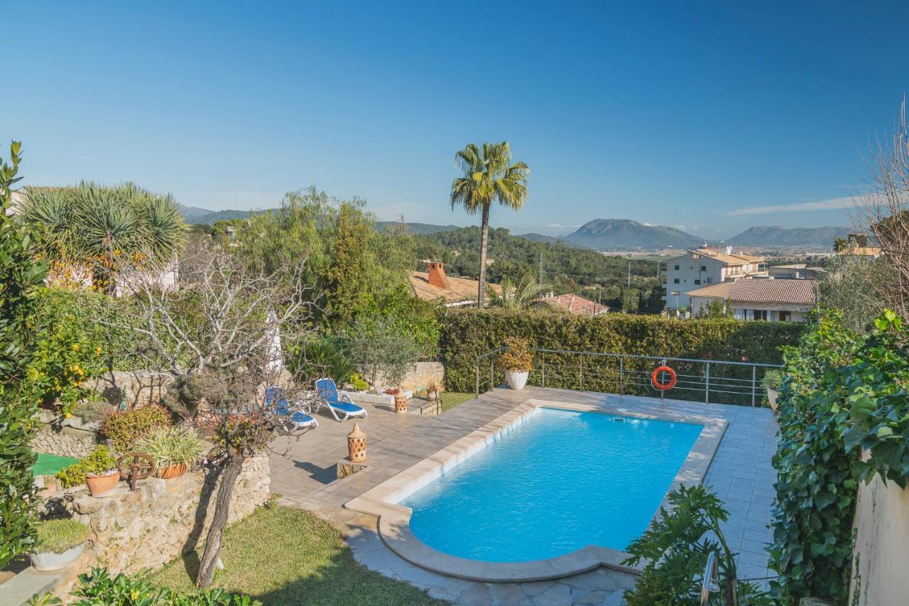Villa Es Puig Búger Екстериор снимка